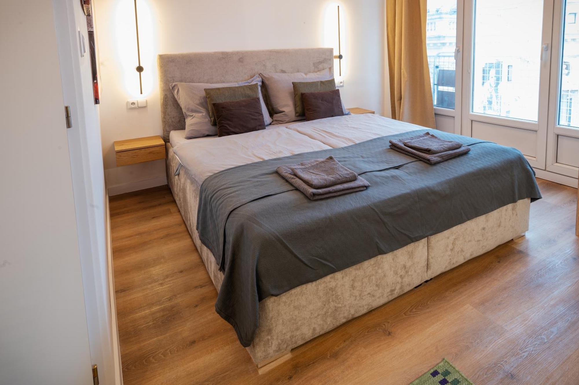 Modern Apartment In Historic City Center Old Town Bratislava Extérieur photo